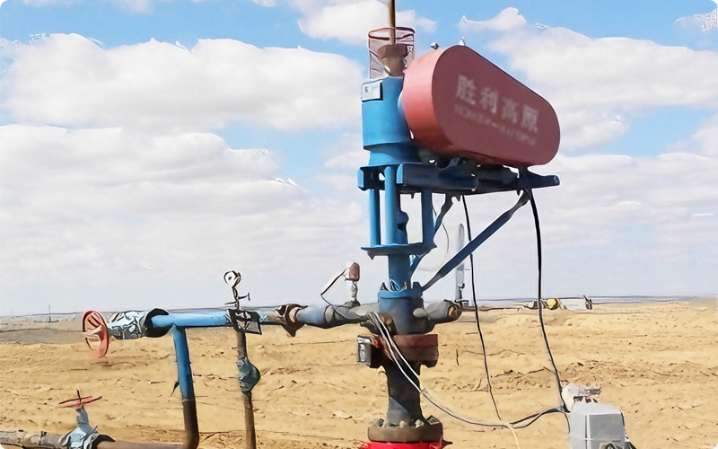 哈萨克斯坦油田：轻质原油井.jpg