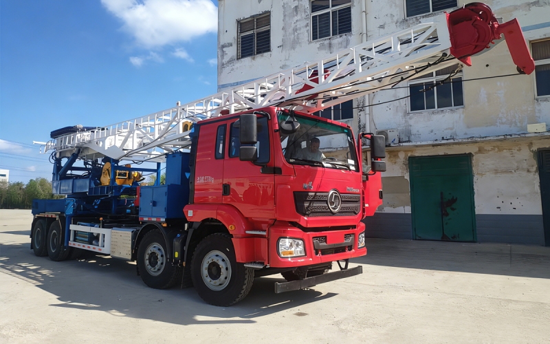 连续抽油杆作业设备