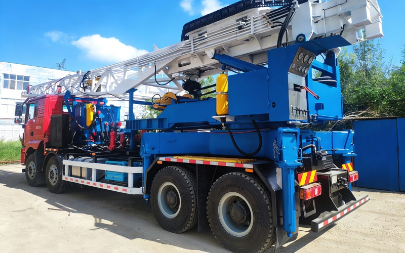 连续抽油杆作业设备