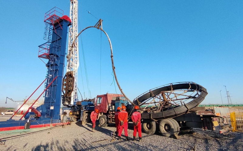 连续抽油杆服务