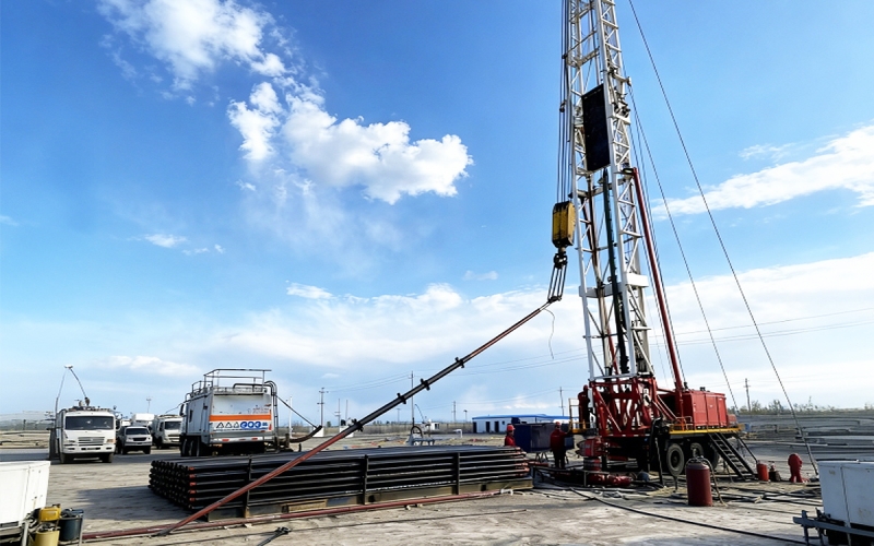 往复式潜油电泵